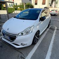 Peugeot 208 XY 2014