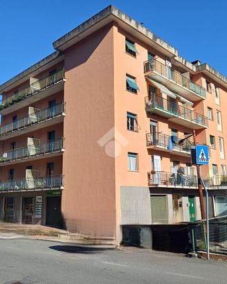 5 LOCALI A BUSALLA