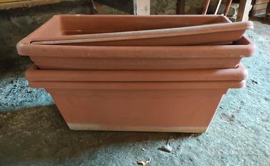3 fioriere cassetta di plastica con sottovaso