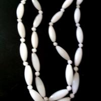 collana Vintage In vetro opaco anni 60