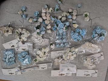 Fiorellini di carta e di raso per bomboniere