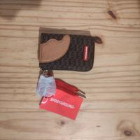 portafoglio sprayground 