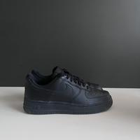 airforce 1 black 37.5