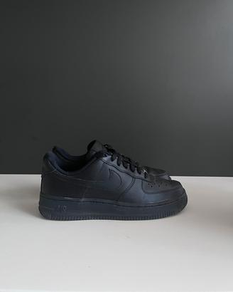airforce 1 black 37.5