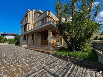 VILLA SINGOLA A MONSUMMANO TERME
