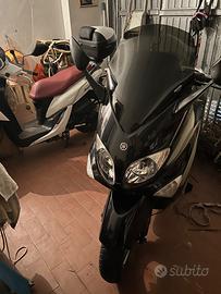 Yamaha T Max - 2002