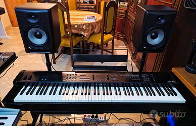 Kawao MP7SE + Coppia Eikon EK8NF + Stativi