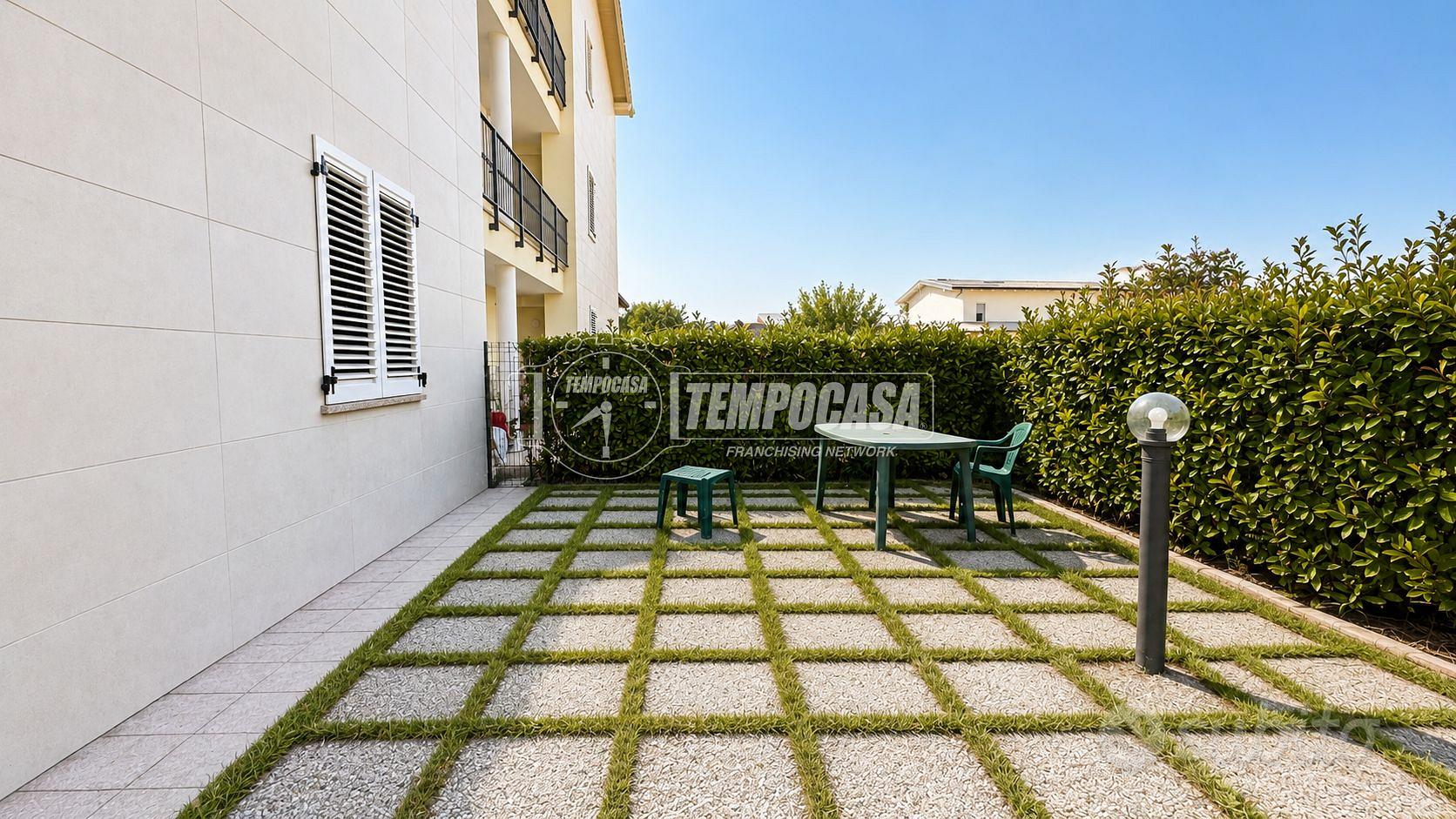 Appartamento – RE - Vista 5