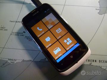 Cellulare vintage NOKIA 610 difettoso