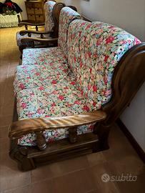 Divano con 2 poltrone