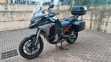 Ducati Multistrada V4S  Travel&Radar