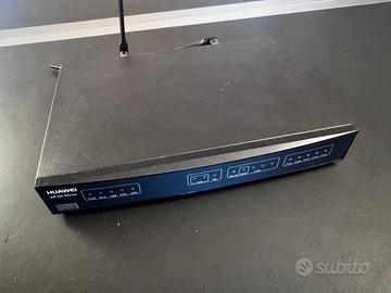 Router di rete Huawei AR 169 FVW (160 Series)