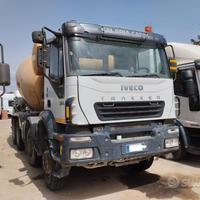 Iveco Trakker 440 4 assi Betoniera