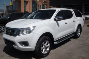 Nissan Navara 2.3 dCi 4WD Double Cab