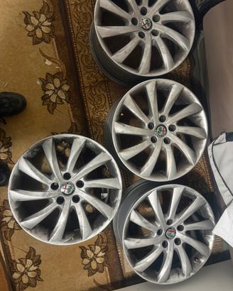 Cerchi In lega 17 Originali Alfa Romeo Giulietta