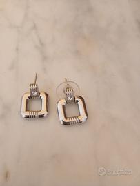 orecchini in argento con diamantino 