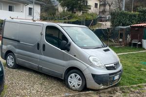 Opel vivaro cd ti 2009