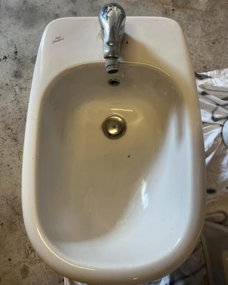 Bidet in ceramica ideal standard