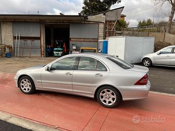 MERCEDES Classe C Cpé (C204) - 2024