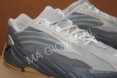 Yeezy Boost 700 V2 Tephra