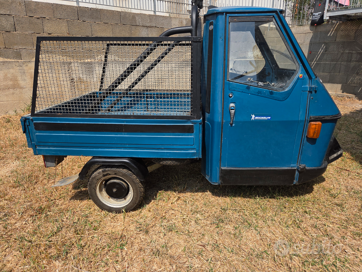 Vehicle Piaggio Vespa Ape 50 Vespa Ape Ape 50 Piaggio Furgone 50