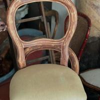 Sedia antica in legno e velluto verde