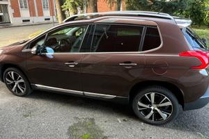 Peugeot 2008 1.6 e-HDi 115 CV Stop&Start Allure