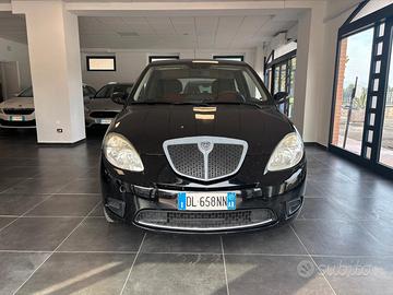 LANCIA YPSILON ANNO 2007 BZ GPL ADATTA NEOPATENTAT
