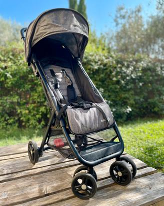 Passeggino Teeny Safety 1st ultraleggero compatto