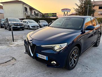 Alfa Romeo Stelvio 2.2 180 CV AT8 Q4 Executive LED