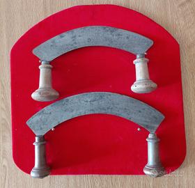 N° 2 Mezzaluna anni 40 con supporto