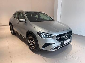 Mercedes Classe GLA 180 d Progressive Advanced aut
