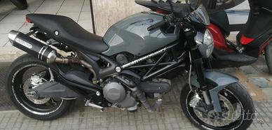 Monster 696+