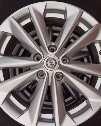 Cerchi in lega nissan qashqai da 17
