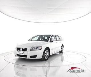 VOLVO V50 D2 POLAR PLUS - PER OPERATORI DEL SETT