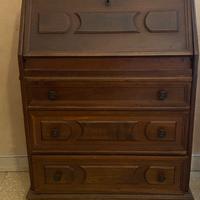 Scrittoio con ribalta