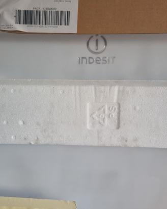 Frigorifero Indesit 