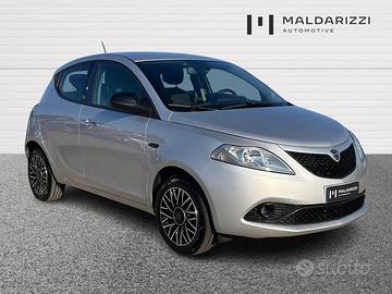 Lancia Ypsilon III 2015 1.0 firefly hybrid Go...