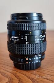Nikon AF 28-70mm f/3.5-4.5 d