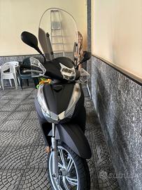 SH 300 TARGA PL PREZZO TUTTO COMPRESO