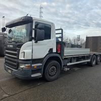 Scania P 380 - 3 assi pianale con rampe 144 q.li