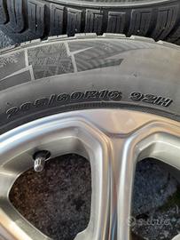 gomme più cerchi in lega Ford 205/60 R16