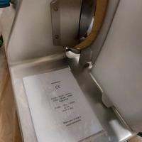 Affettatrice Professionale NOAW 330V
