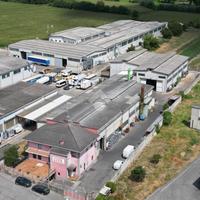 CAPANNONE A PAVONE DEL MELLA