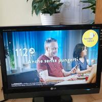 LG FLATRON  M228WD-BZ  Monitor tv