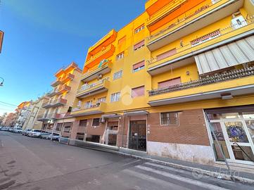 4 LOCALI A GENZANO DI ROMA