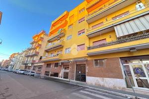 4 LOCALI A GENZANO DI ROMA