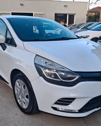 Renault Clio 1.5 Dci 75 CV 
