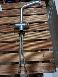 Lavello cucina e miscelatore