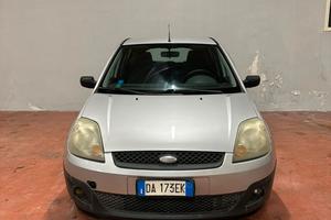 Ford Fiesta 1.4 TDCi 5p. Ghia